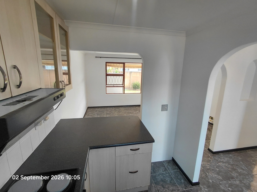 2 Bedroom Property for Sale in Kabega Park Eastern Cape